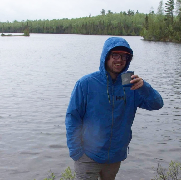 Meet your Posher, Quinton - Picture 1 of 1